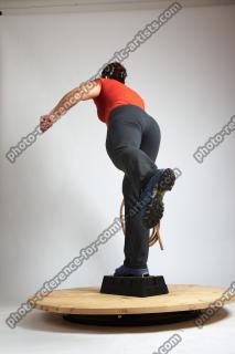 2021 01 ANGELINA STANDING POSE WITH LASSO (11)